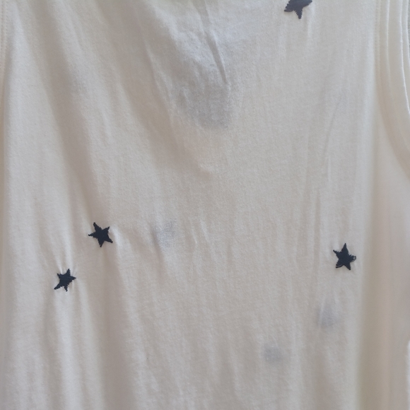 Philanthropy Stars Tee - Picture 6 of 9